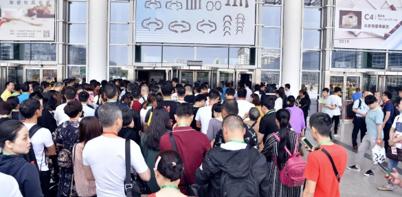 國內(nèi)復(fù)工、世界卻封城！中國外貿(mào)業(yè)思考對策方向參考